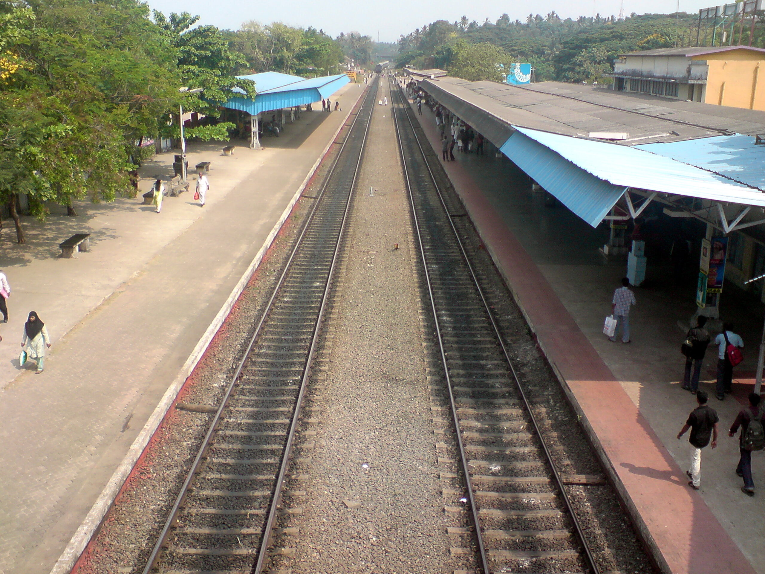 Vadakara_railway_station